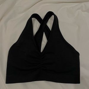 Alphalete sports bra